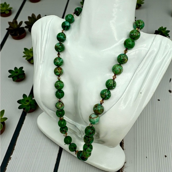 African Turquoise Jasper & Crystal Beaded Necklace w/ Silver Toggle Clasp 20” - Picture 4 of 17